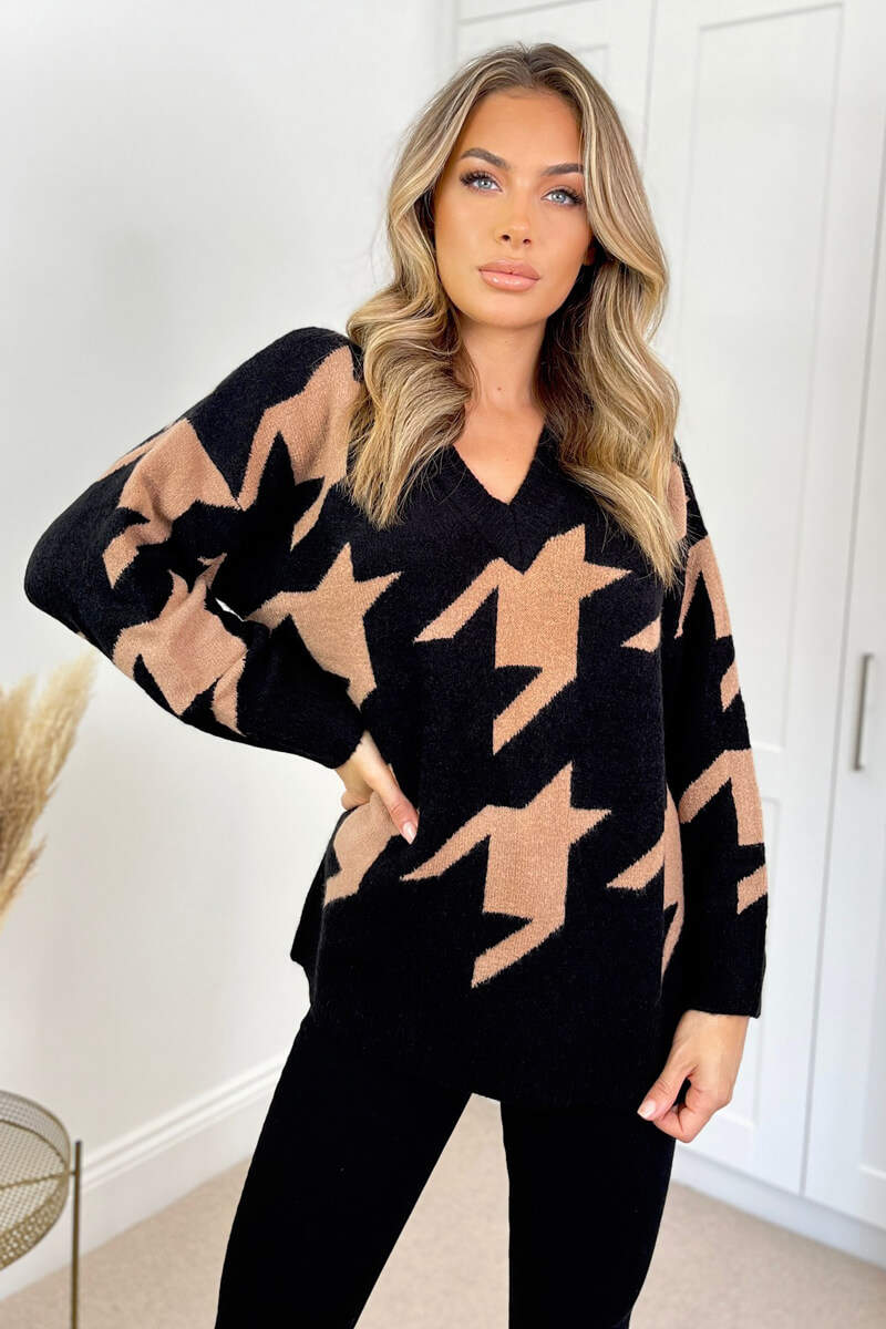 Black And Camel Long Sleeve V Neck Houndstooth Print Knitted Jumper - Image 2