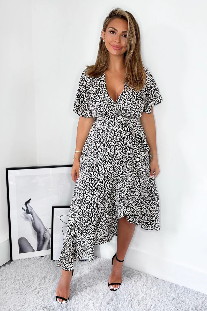 Black And White Printed Frill Hem Short Sleeve Midi Dress - Image 2
