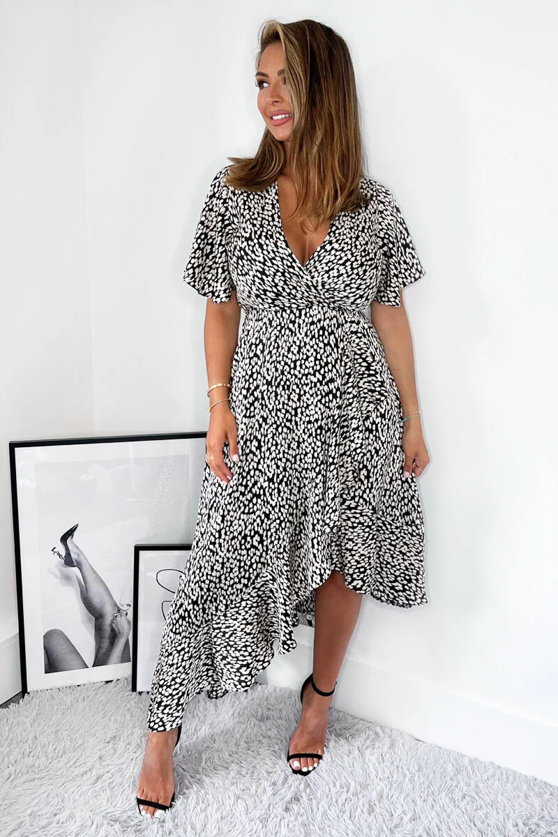 Black And White Printed Frill Hem Short Sleeve Midi Dress - Image 4