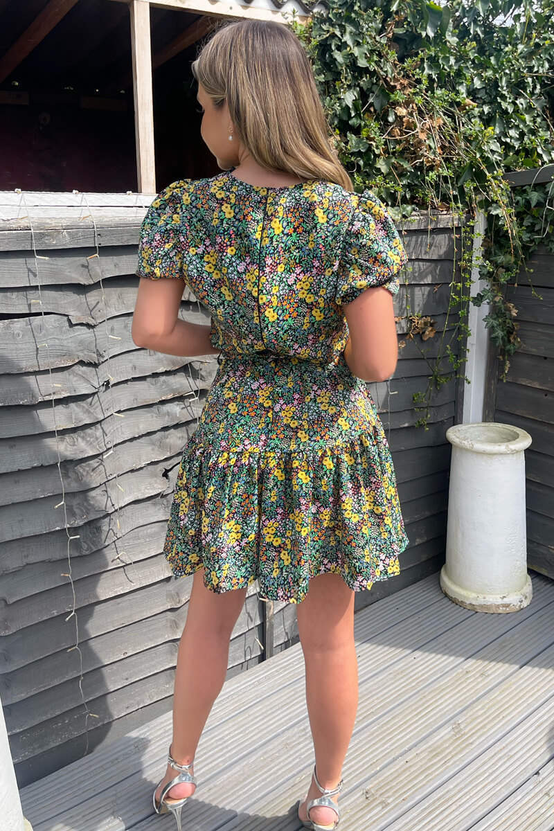 Black Ditsy Floral Printed Tie Waist Frill Hem Dress - Image 4