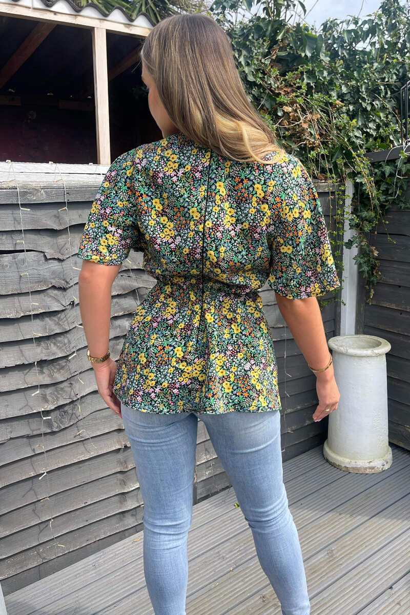 Black Ditsy Floral Printed Short Sleeve Top - Image 2