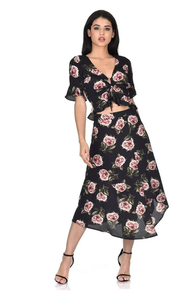 Black Floral Ruched Top - Image 2