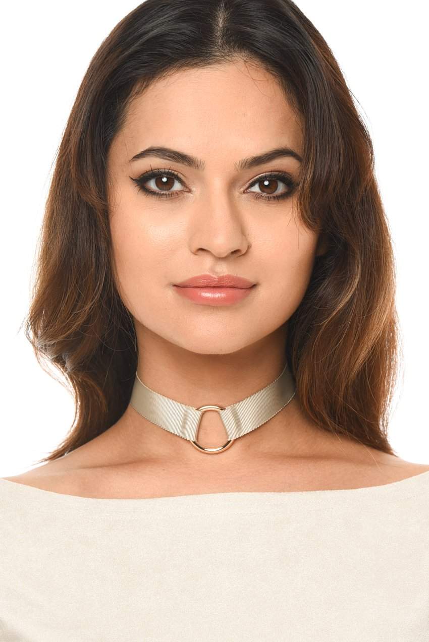 Champagne Material With Gold Ring Choker - Image 2