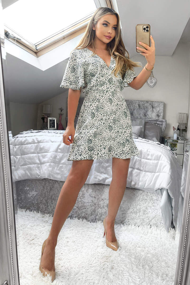 Cream And Green Printed Short Sleeve Day Dress - Image 3