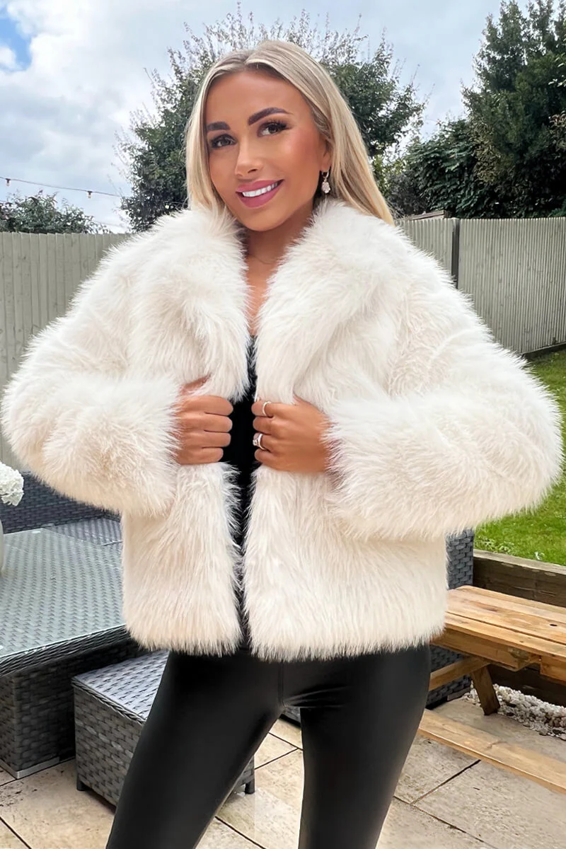 Cream Faux Fur Short Jacket - Image 2