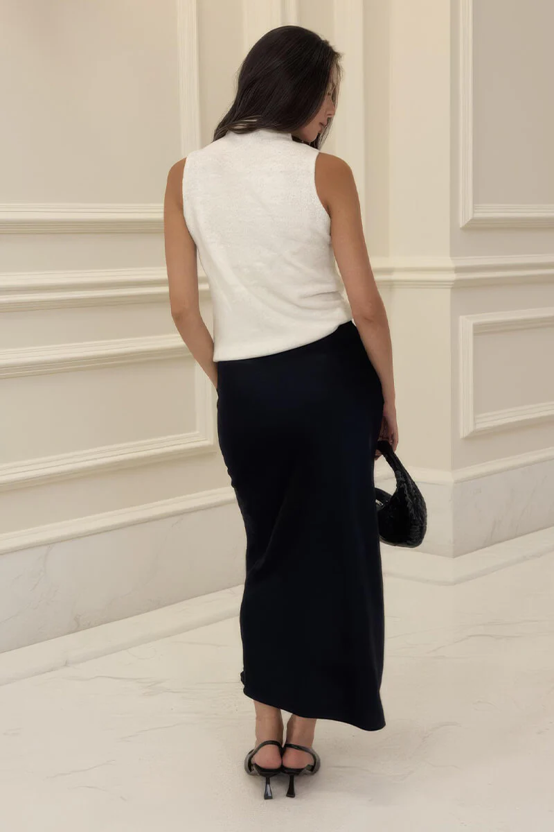 Cream Pearl Embellished High Neck Knit Vest - Image 5