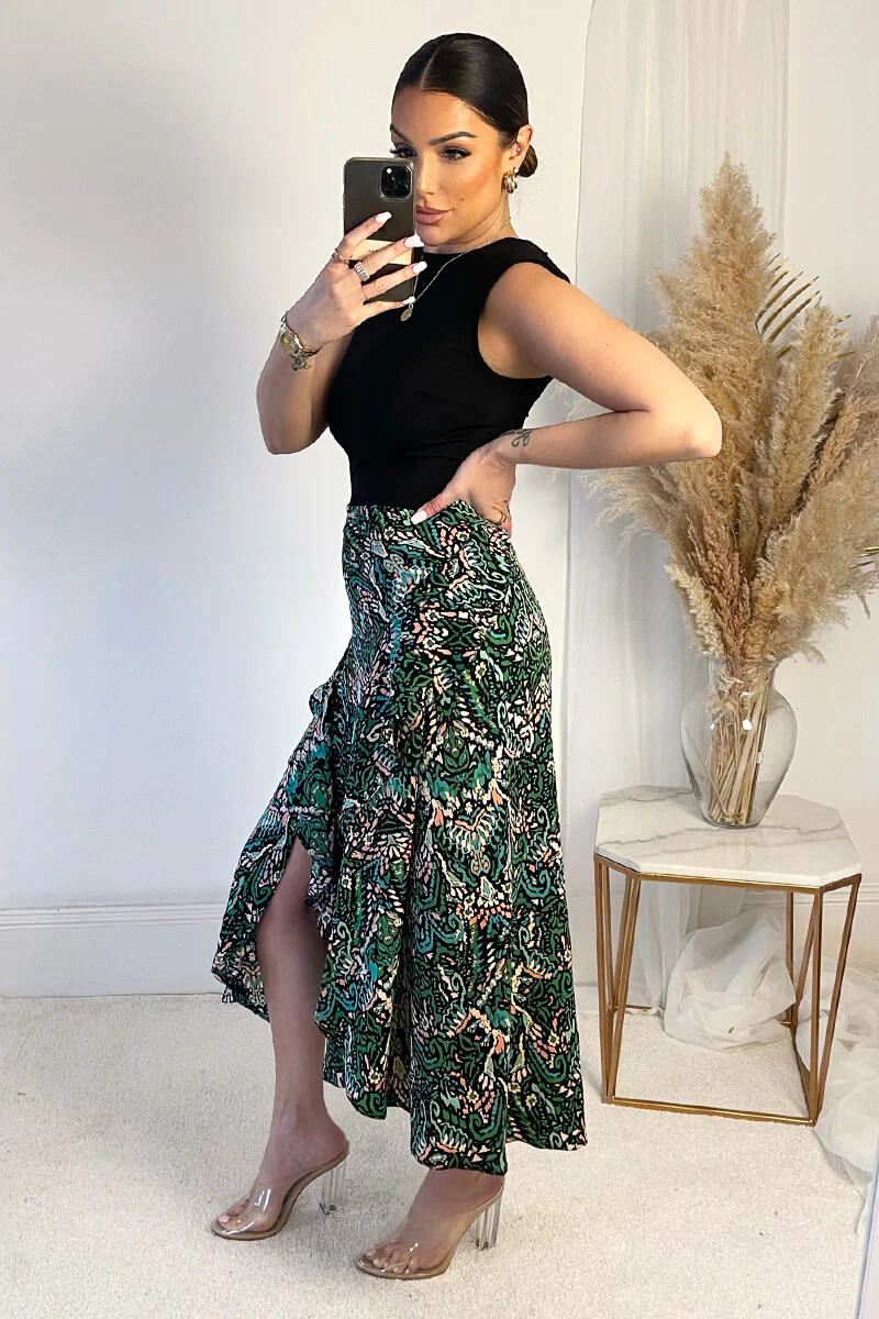 Green And Black Printed 2 in 1 Midi Dress - Image 4