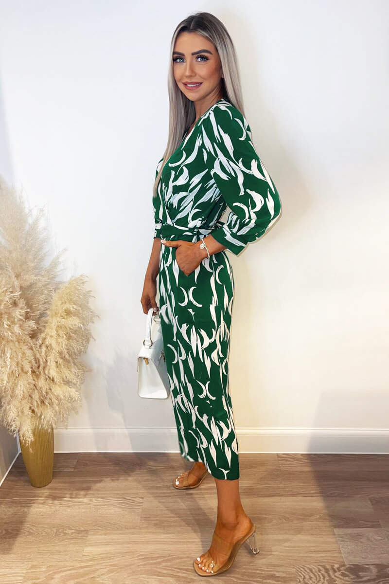 Green And White Printed Belted Jumpsuit - Image 3