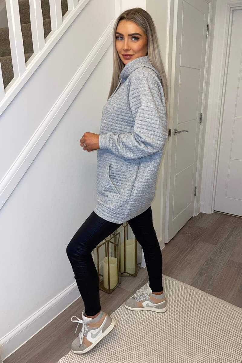 Grey Quilted Hoodie - Image 4