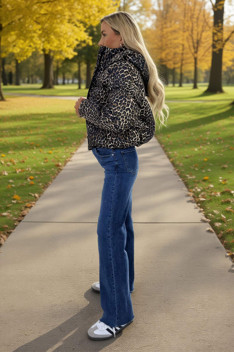 Leopard Print Hooded Short Puffer Coat - Image 4