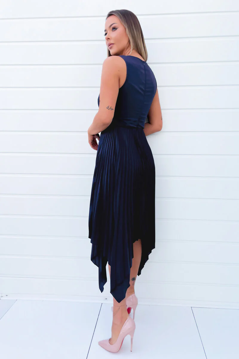 Navy V Neck Pleated Skirt Belted Waist Midi Dress - Image 4