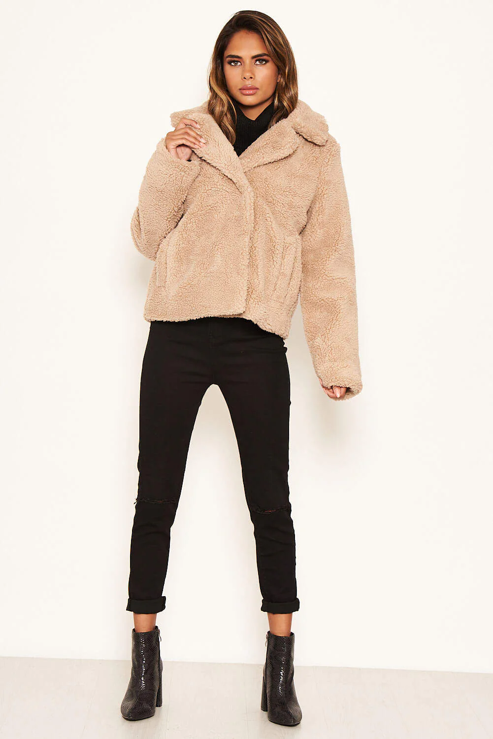 Oatmeal Teddy Faux Fur Short Coat - Image 2