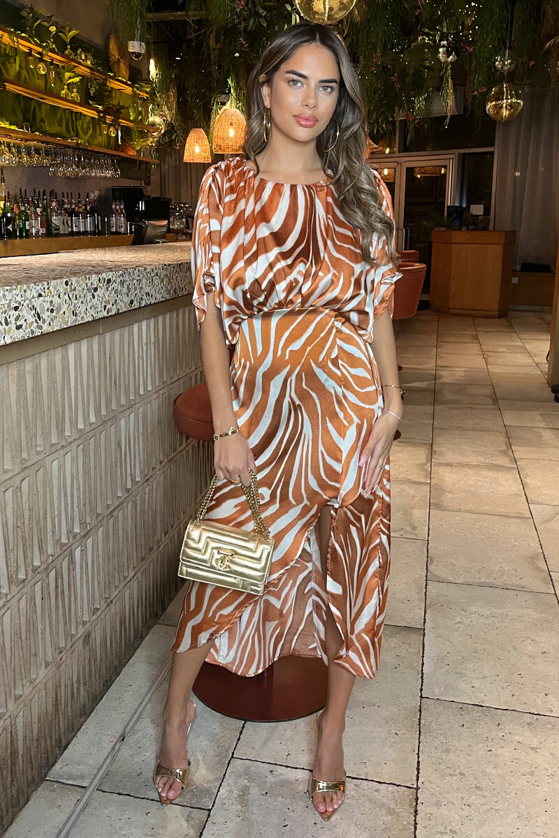 Rust Print Batwing Top Midi Dress - Image 3